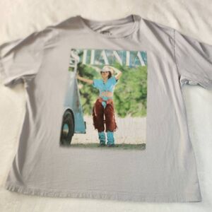 Shania Twain Gray Tshirt with Graphics Size Medium